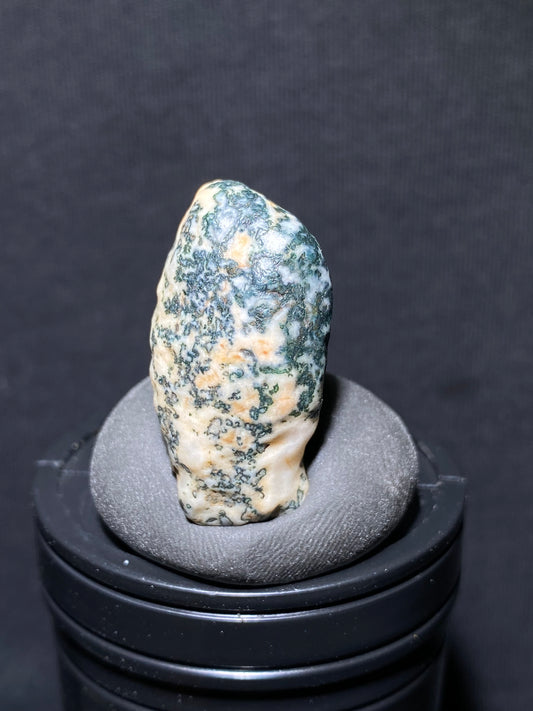 (1107)Alxa Gobi Desert moss Agate, rough nature stone, Natural Color Raw Stone from Inner Mongolia.