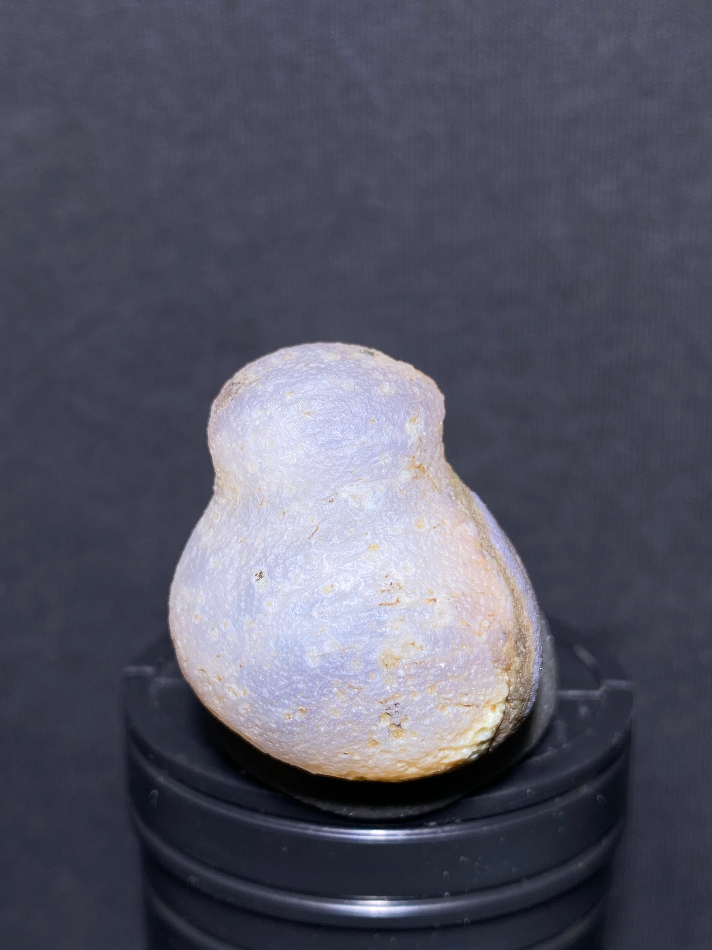 (1124) Alxa Gobi Desert Eye Agate, rough nature stone,Natural Color Raw Stone from Inner Mongolia.