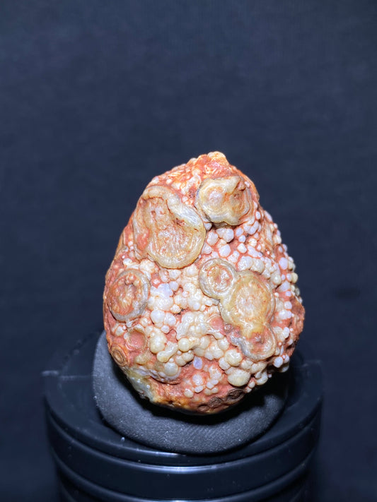 (1128)Alxa Gobi Desert red eye Agate, rough nature stone,Natural Color Raw Stone from Inner Mongolia.