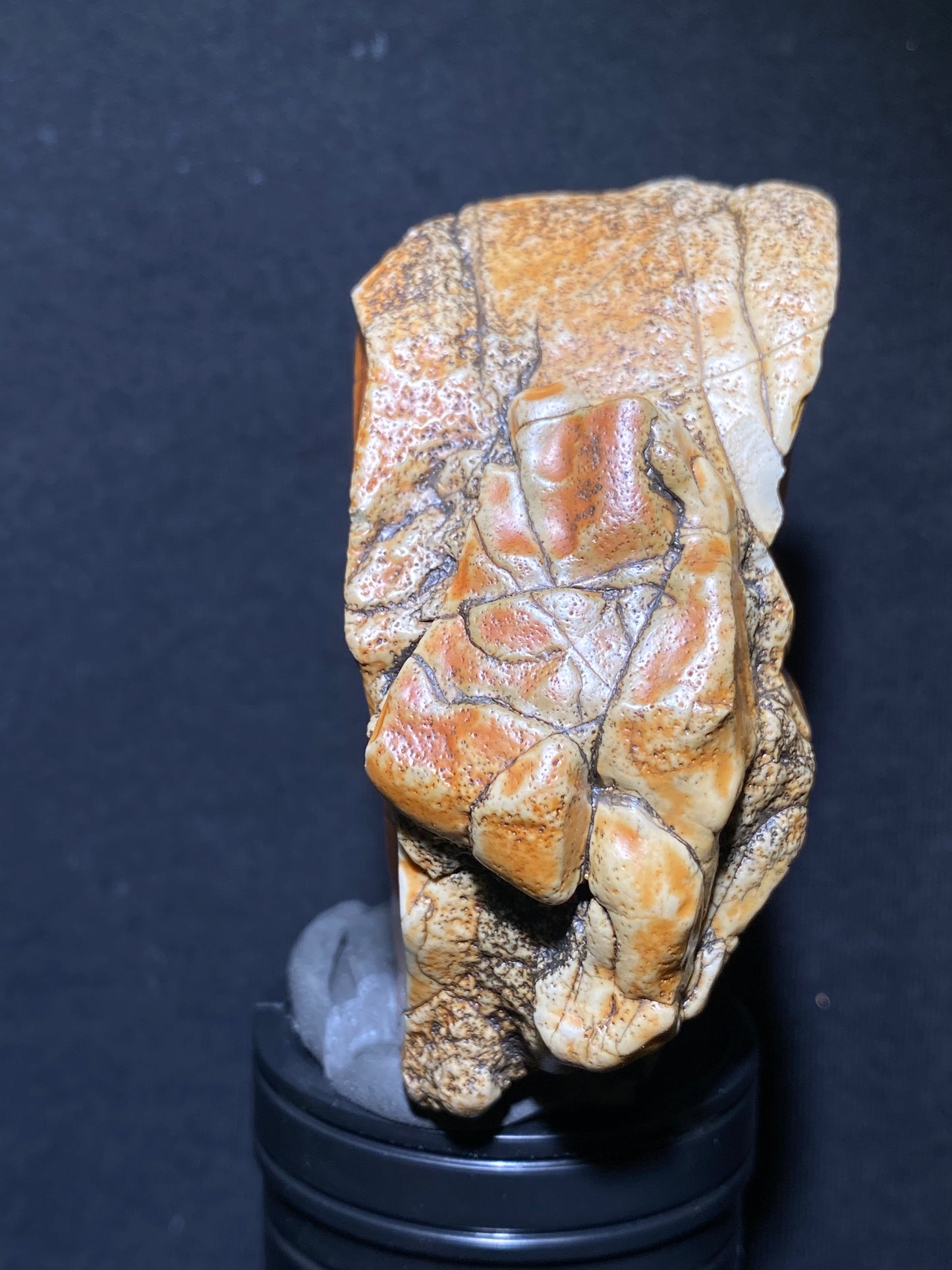 (1134) Alxa Gobi Desert Jade-Like Varnish Stone – Natural Desert Varnish Stone, Rare Inner Mongolian Collectible Polished by Nature