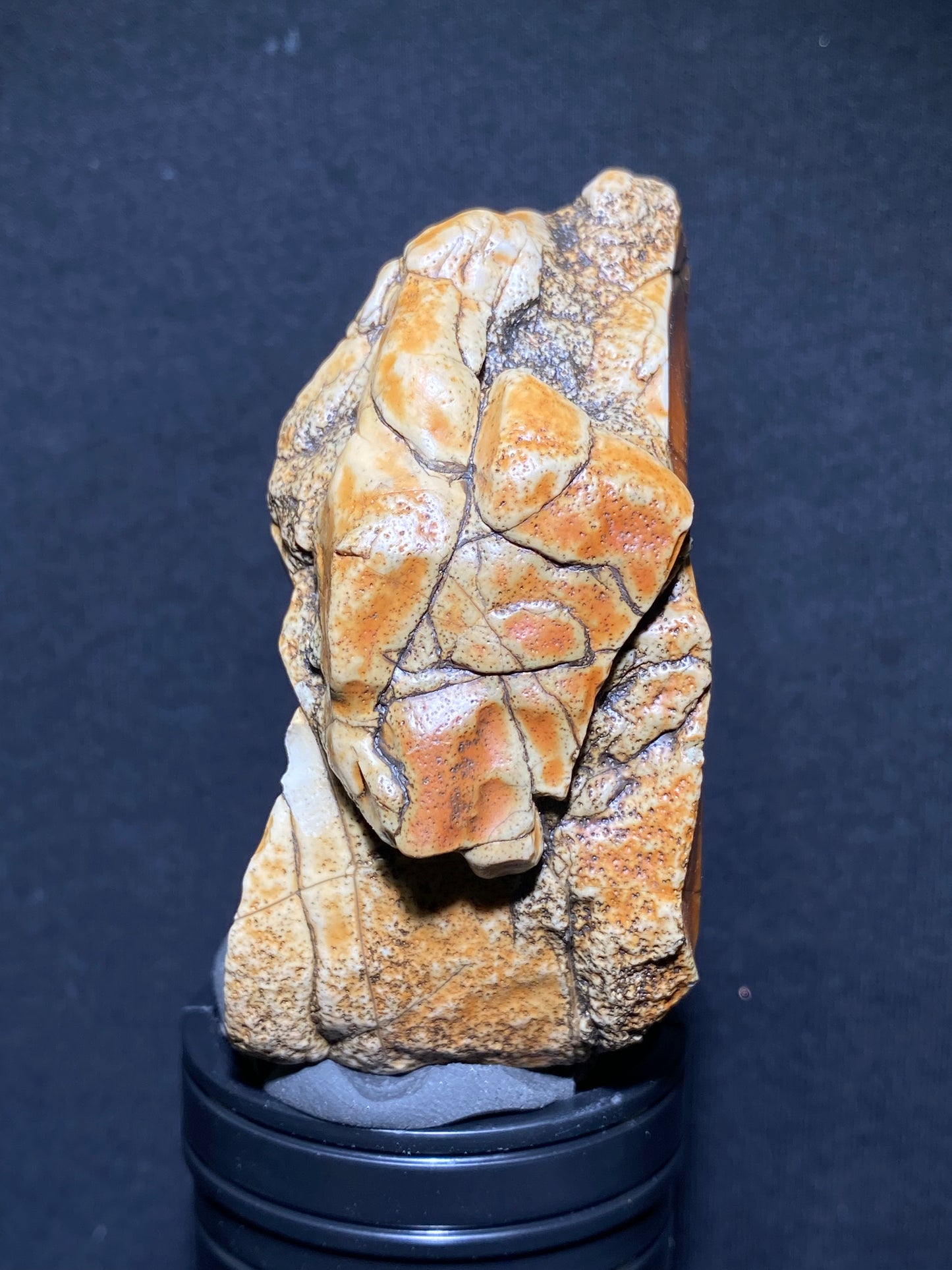 (1134) Alxa Gobi Desert Jade-Like Varnish Stone – Natural Desert Varnish Stone, Rare Inner Mongolian Collectible Polished by Nature