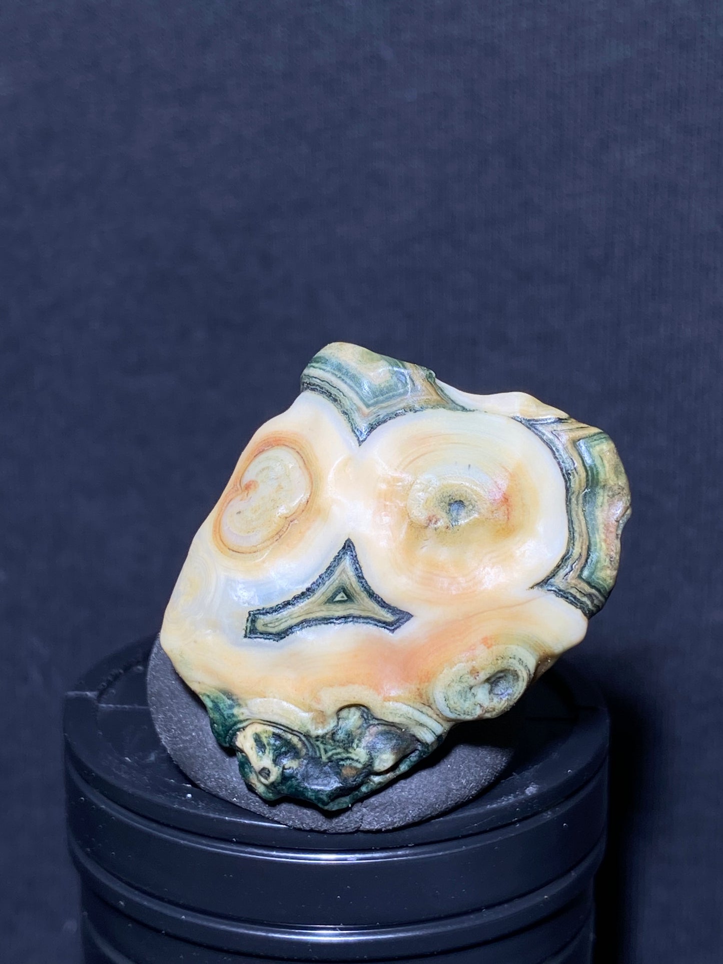 (1136)Alxa Desert Gobi Eye Agate, with twin eyes and grimace pattern, Natural Green Color Raw Stone from Inner Mongolia.Collectible Polished by Nature.